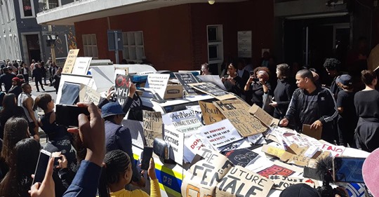 La FLM comparte una profunda preocupación por la escalada de violencia en Sudáfrica